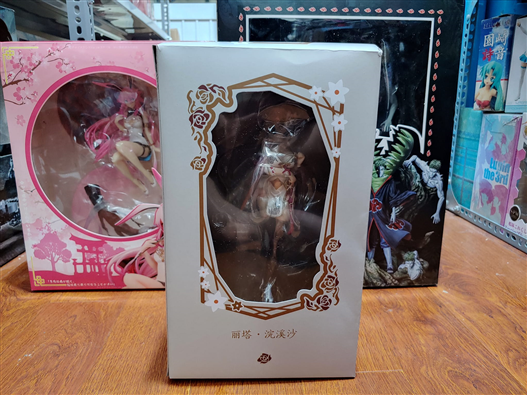 Mua bán PVC RITA ROSSWEISSE FAKE